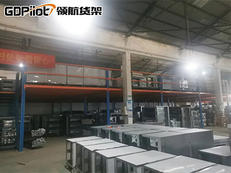 回訪(fǎng)一年前搭建的閣樓貨架，帶你全方面了解它所有的特點(diǎn)！