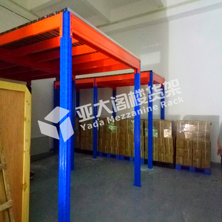  機(jī)建公司倉(cāng)庫(kù)定制的倉(cāng)儲(chǔ)閣樓平臺(tái)，為倉(cāng)庫(kù)帶來存儲(chǔ)的超級(jí)神器